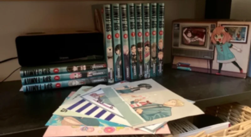 Lot Spy x Family tomes 1 à 11 + coffret collector tome 11 (avec illustrations)